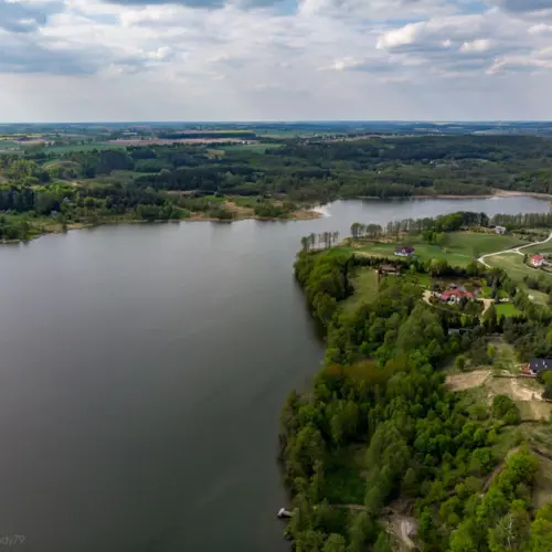 Sjöar och skogar i Brodnica sjödistrikt